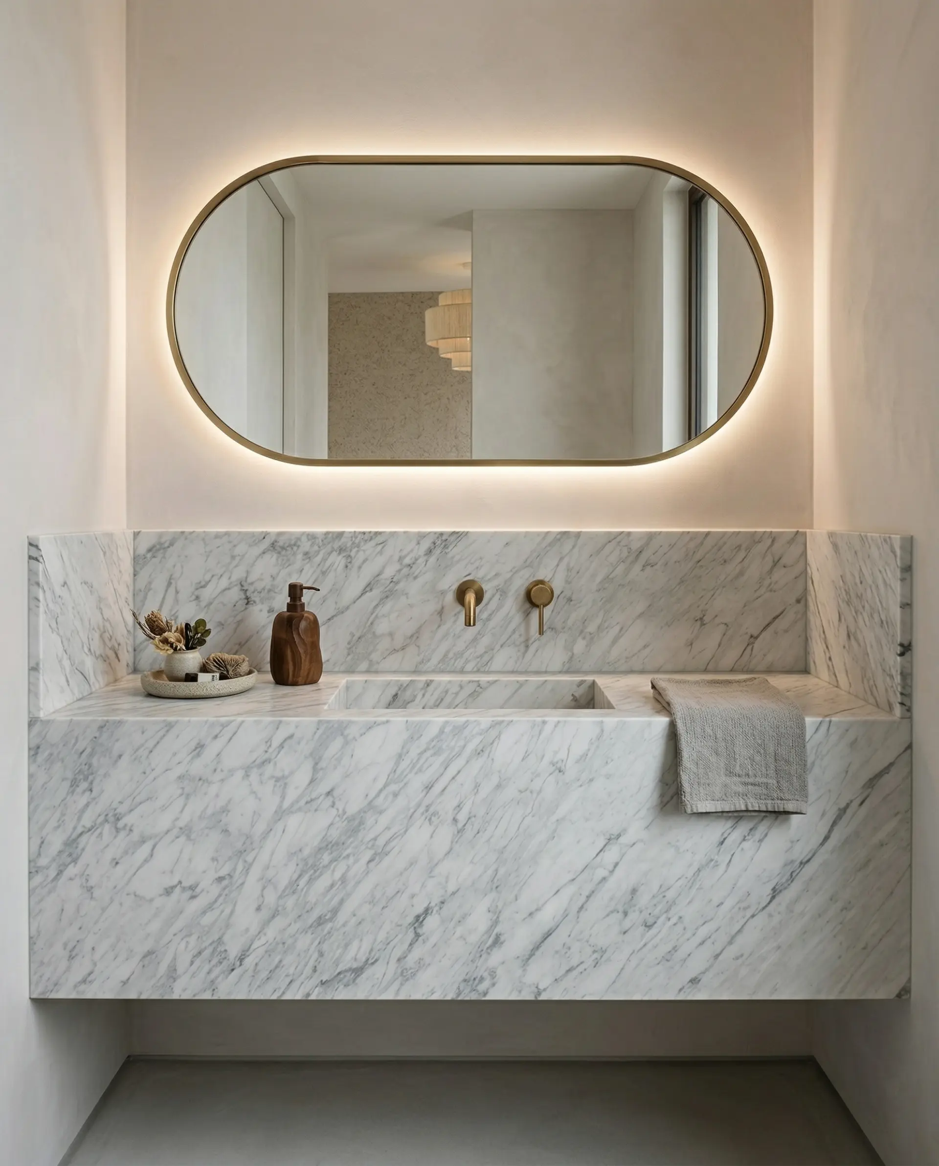 Calacatta Caldia slab