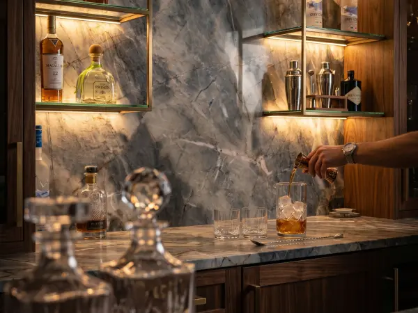 Ijen Blue Wet Bar