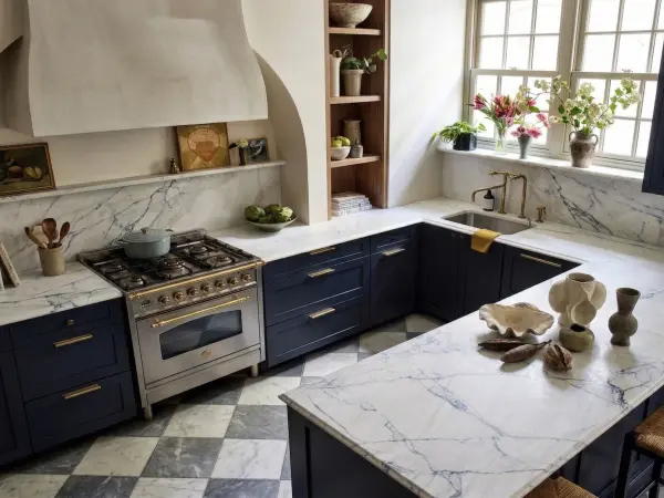 Bianco Fantastico Kitchen